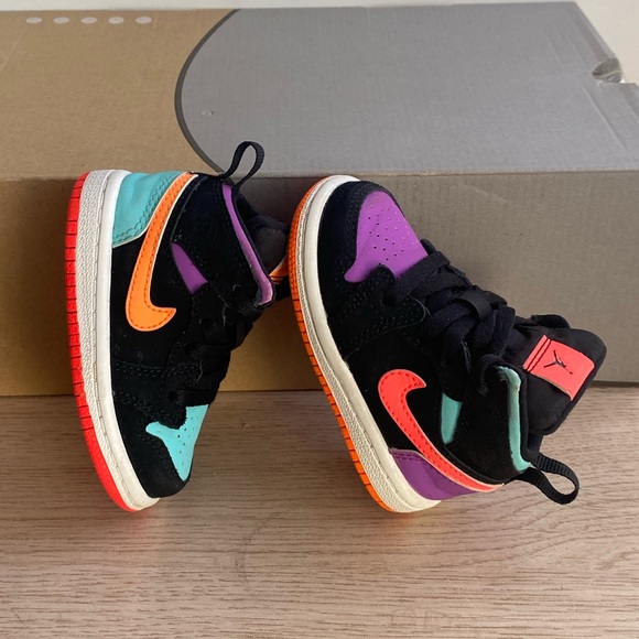 Jordan 1 Mid “Black Multi” Toddler Sneakers  - SZ 4 C - Picture 9 of 13